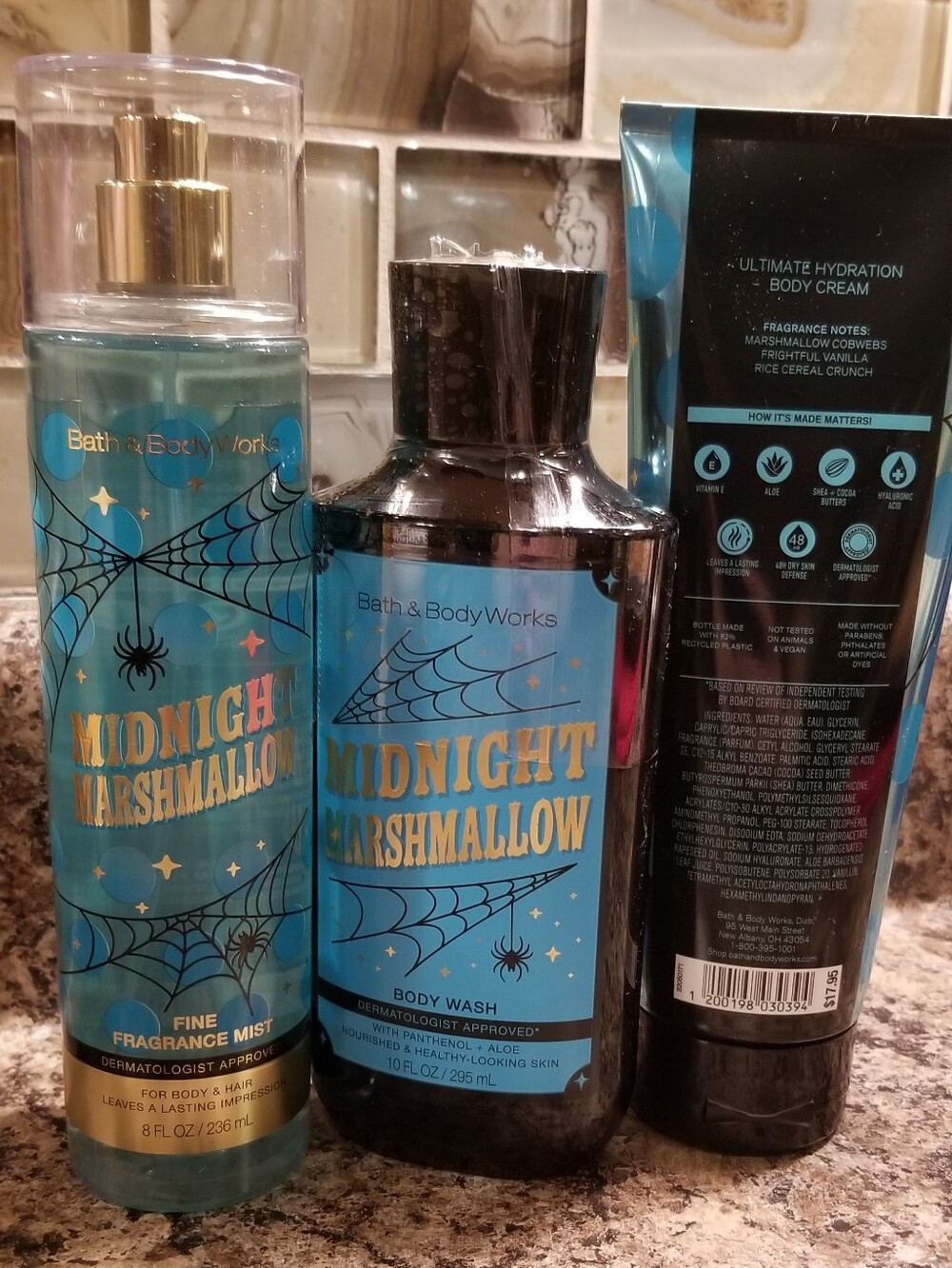 Bath & Body Works Midnight Marshmallow Blue & Gold Gift Set - Picture 2 of 3
